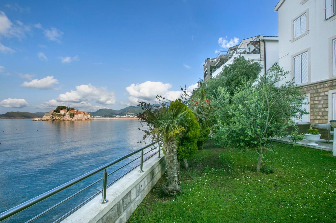 Royal Holiday Apartments Sveti Stefan Buitenkant foto
