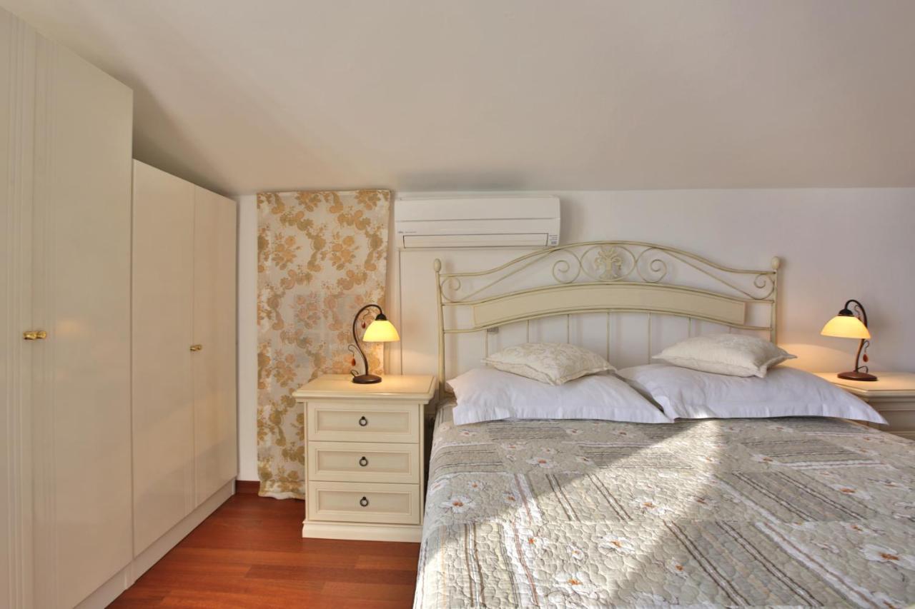 Royal Holiday Apartments Sveti Stefan Buitenkant foto