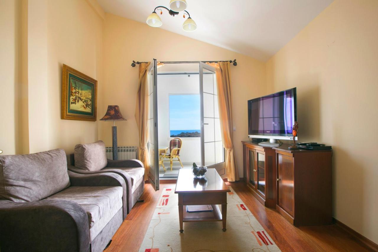 Royal Holiday Apartments Sveti Stefan Buitenkant foto