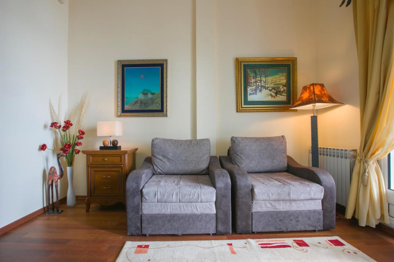 Royal Holiday Apartments Sveti Stefan Buitenkant foto